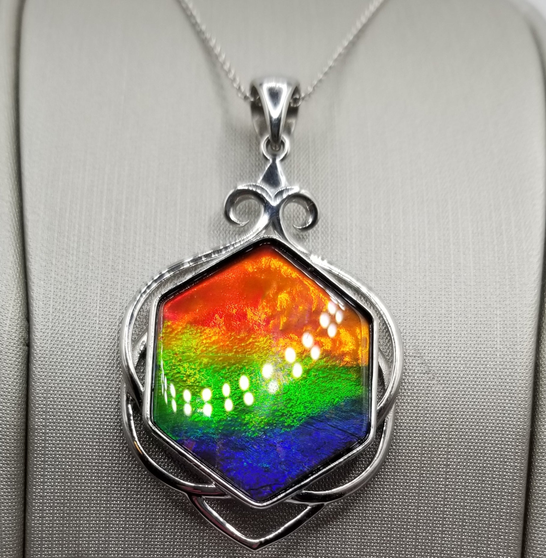 Colour like no other! Silver Ammolite Pendant