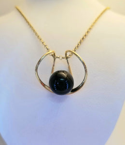 14k Yellow Gold Onyx Pendant