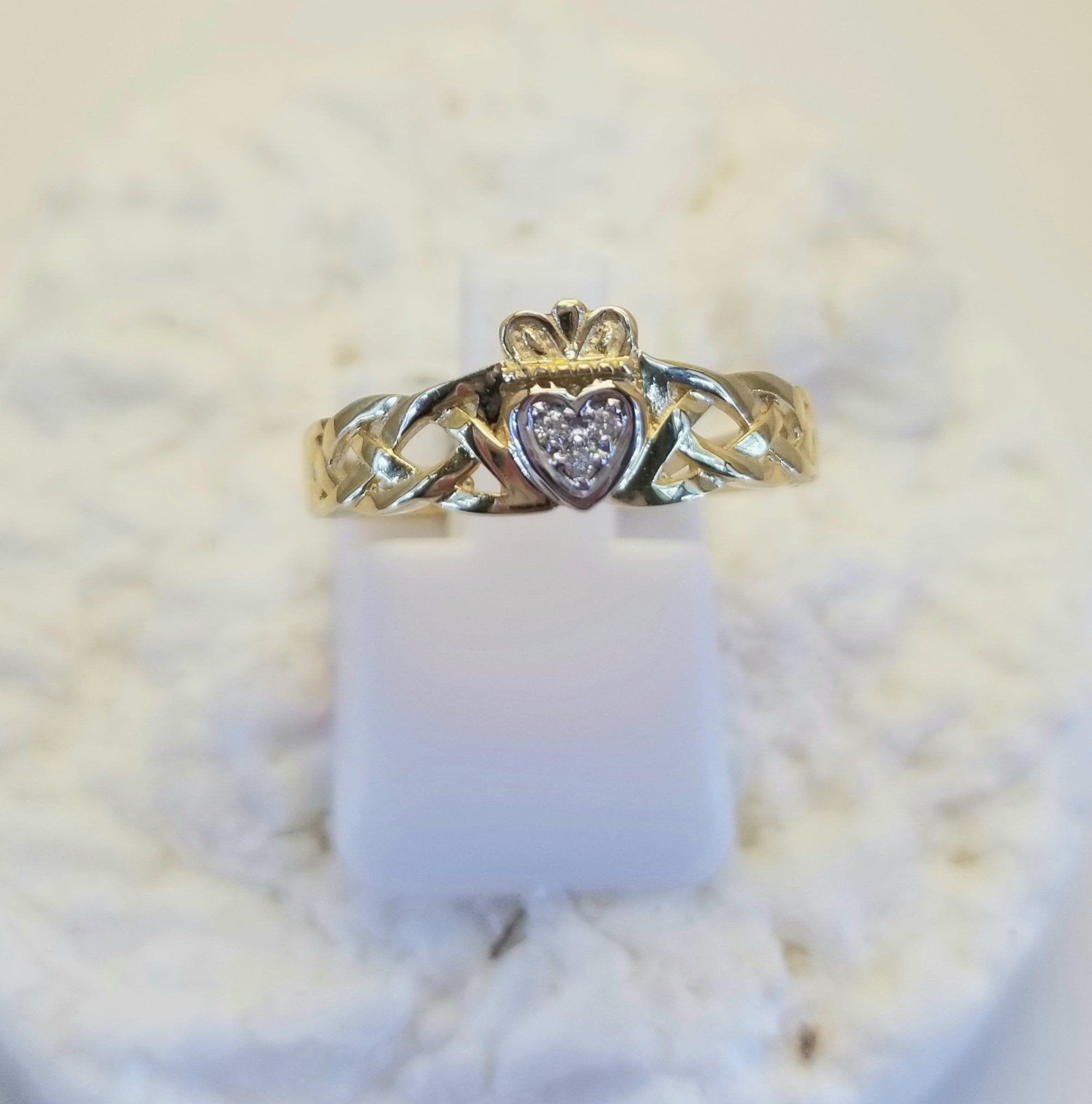 10k yellow Gold & Diamond Claddagh Ring
