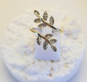 10k Rose Gold & Diamond Leaf Ring